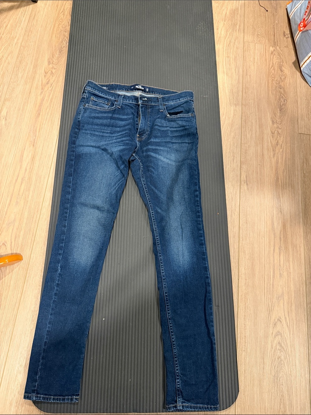 Hollister Men's Dark Blue Denim Slim Jeans 32x34